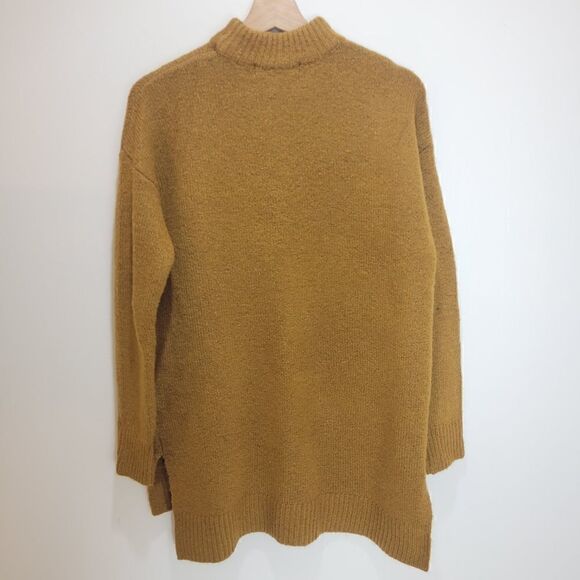NWOTāForeverā21Ā MustardāMockāNeckāSweater - Picture 6 of 7